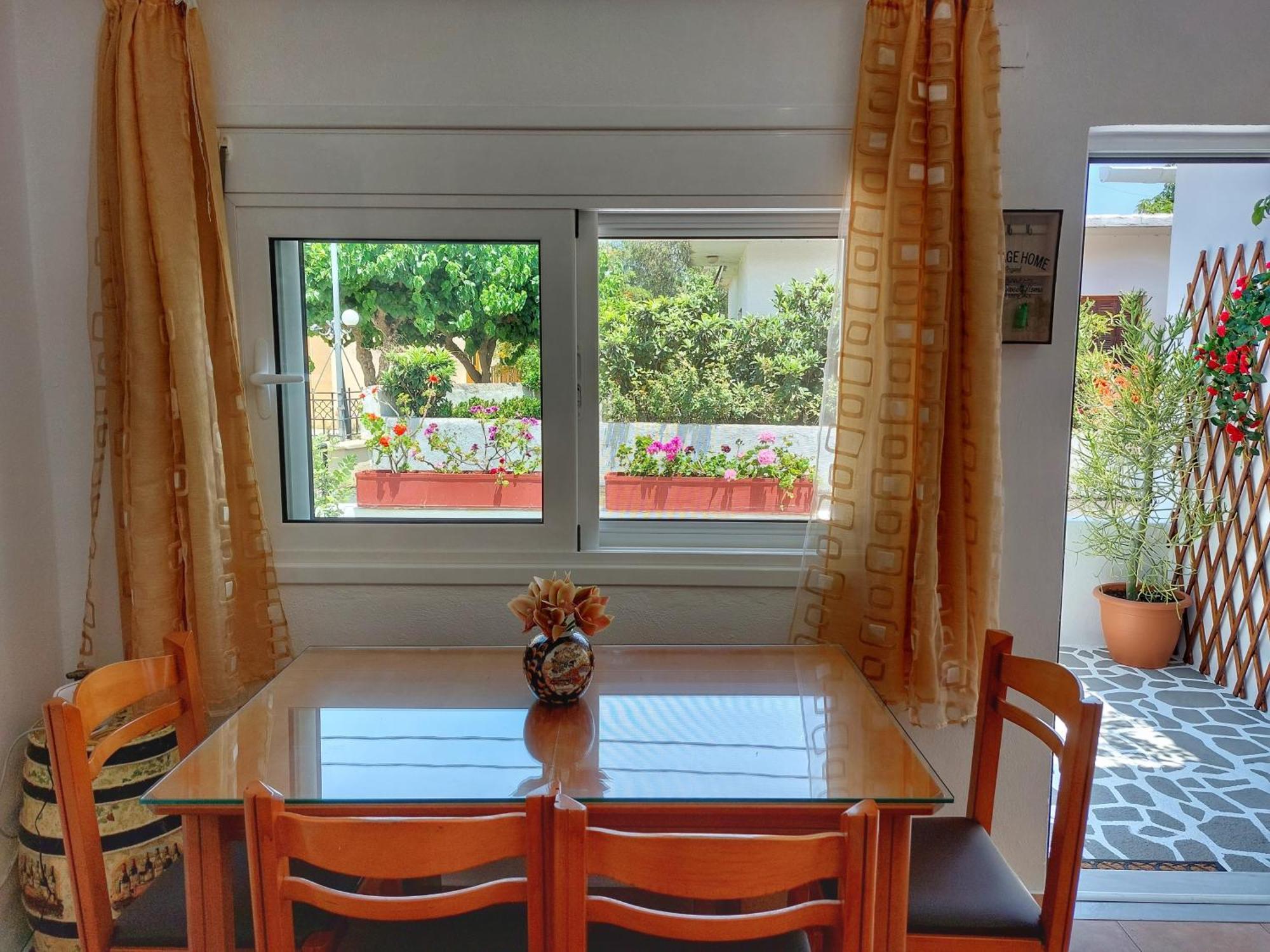 Eva'S House, Cozy Apartment In Traditional Village Pentamodi Luaran gambar